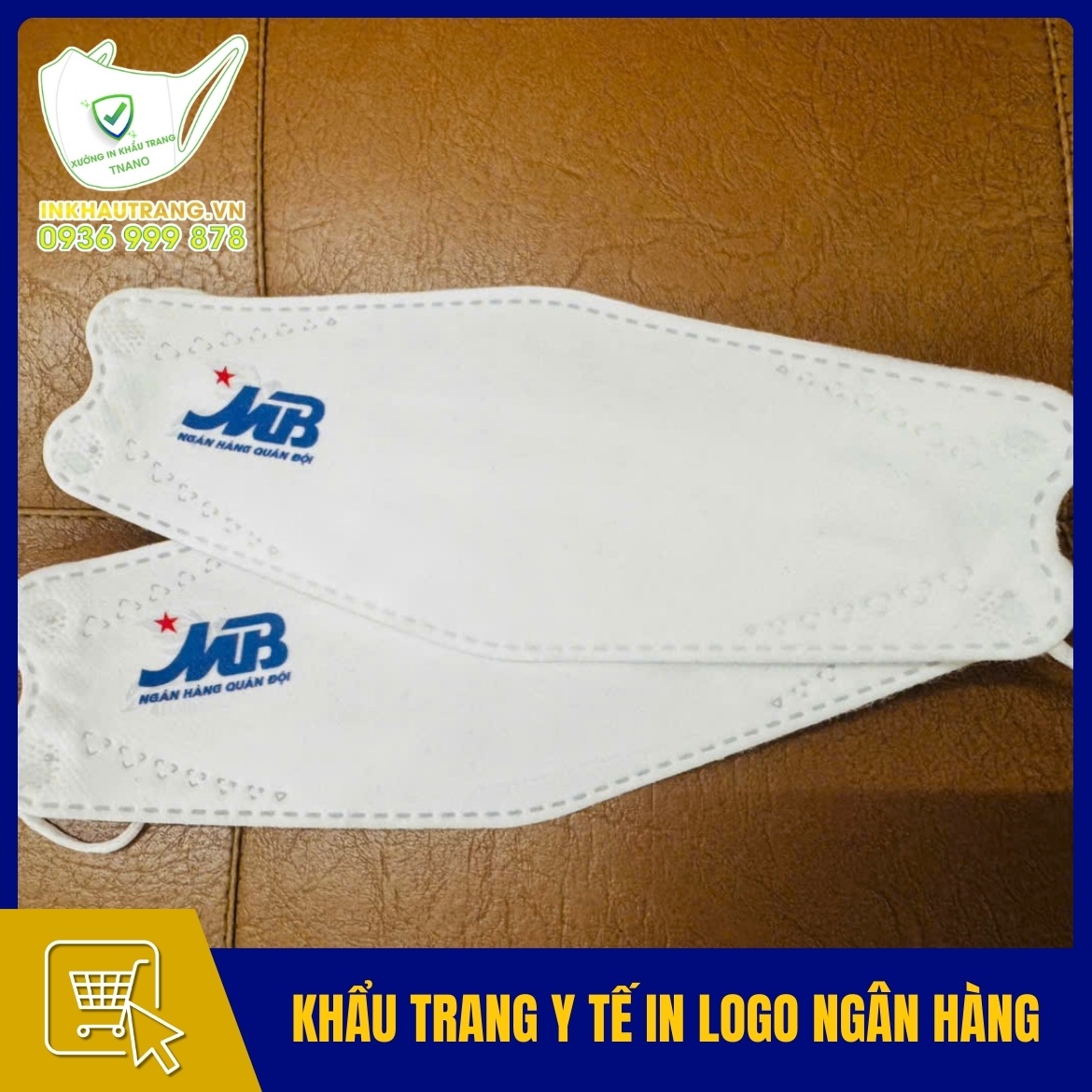 Khau trang y te 4 lop in logo ngan hang mau trang vien xanh